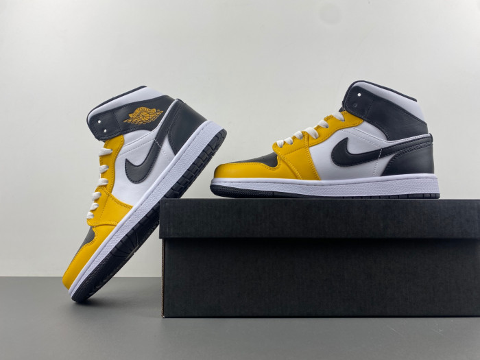 air jordan 1 mid "yellow ochre/black" dq8426-701