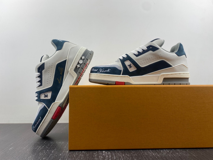 LOU1VTON trainer (EU47)