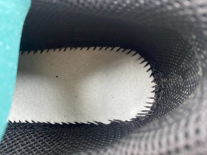 blc* phantom sneaker