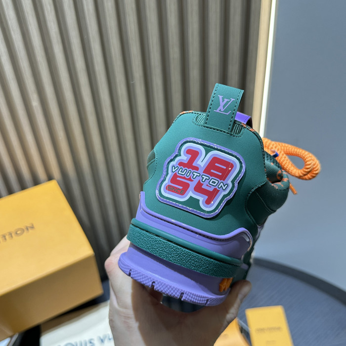 LOU1VTON SNEAKER