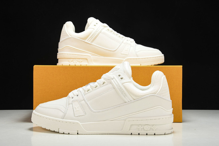 LOU1VTON SNEAKER