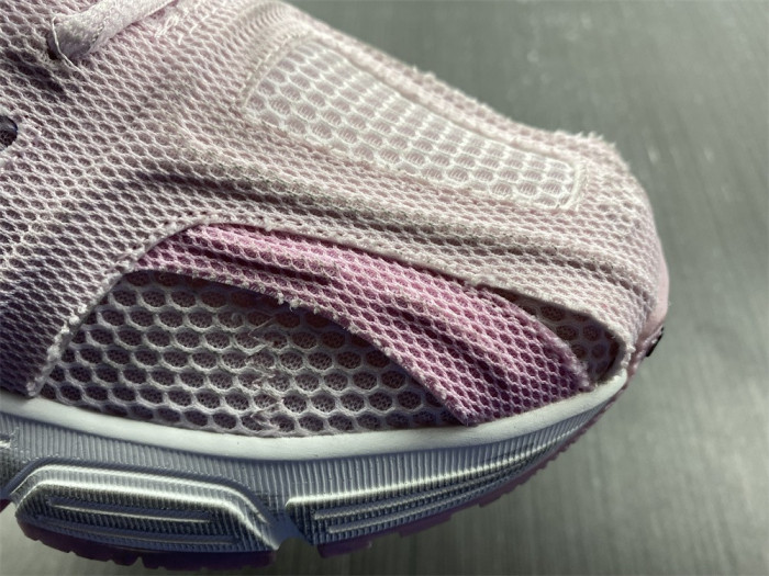 blc* phantom sneaker