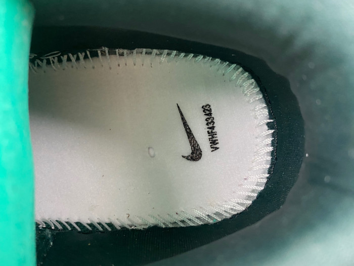 nigel sylvester x air jordan 4 rm “bike air” rm hf4334-300