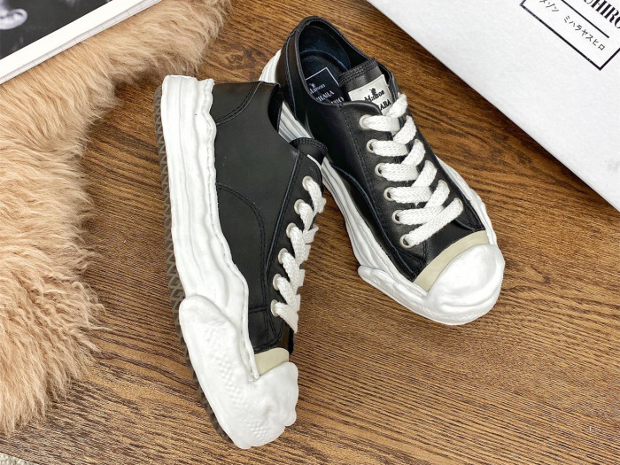 Ma*s*n mihara yasuhiro low-top sneakers mmy-010