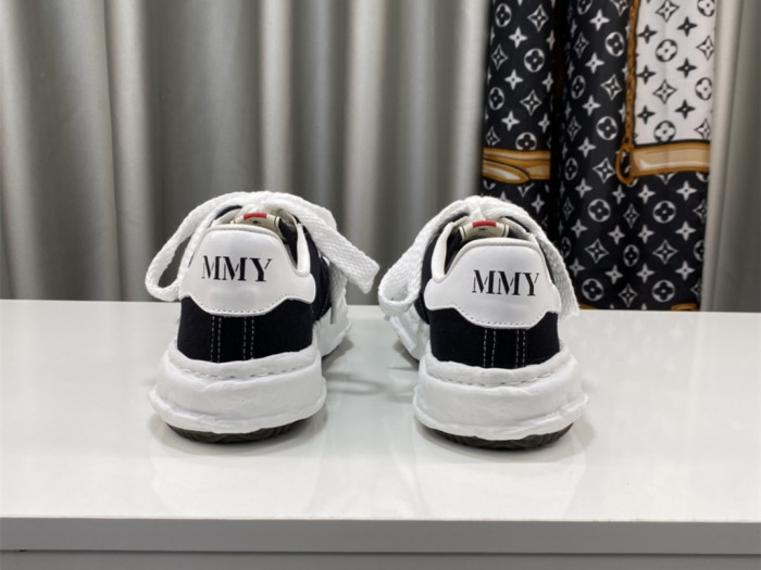 Ma*s*n mihara yasuhiro low-top sneakers mmy-023