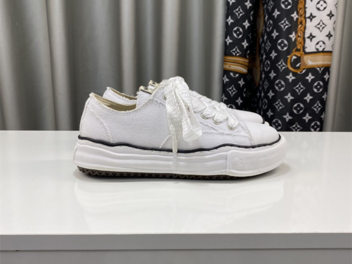 Ma*s*n mihara yasuhiro low-top sneakers mmy-032