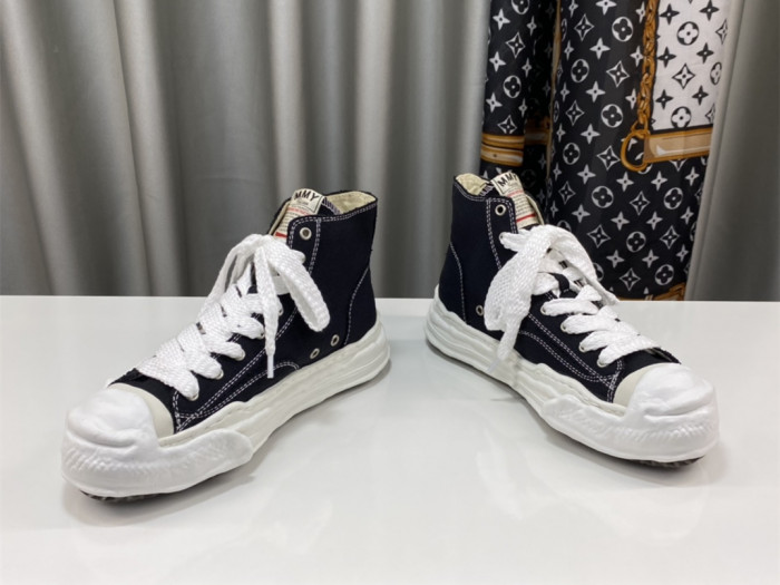 Ma*s*n mihara yasuhiro high-top sneakers mmy-017