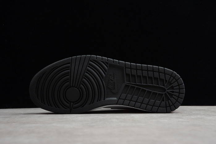 air jordan 1 mid chicago black toe 554724-069