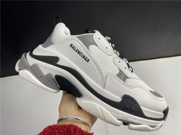 blc* triple s trainer