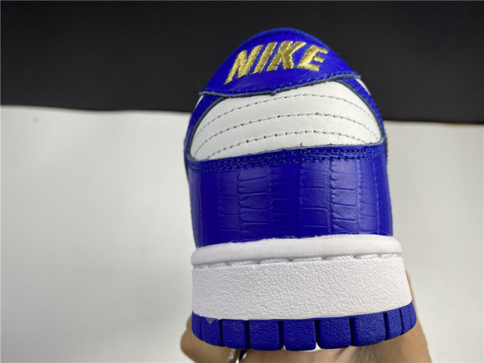 Supre* X Dunk Low OG SB QS 
