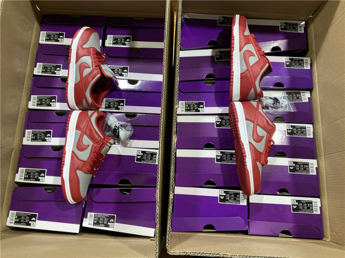 nike dunk low retro medium grey varsity red unlv (2021) dd1391-002