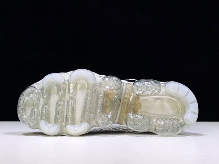 nike air vapormax run utility white aq8810-100