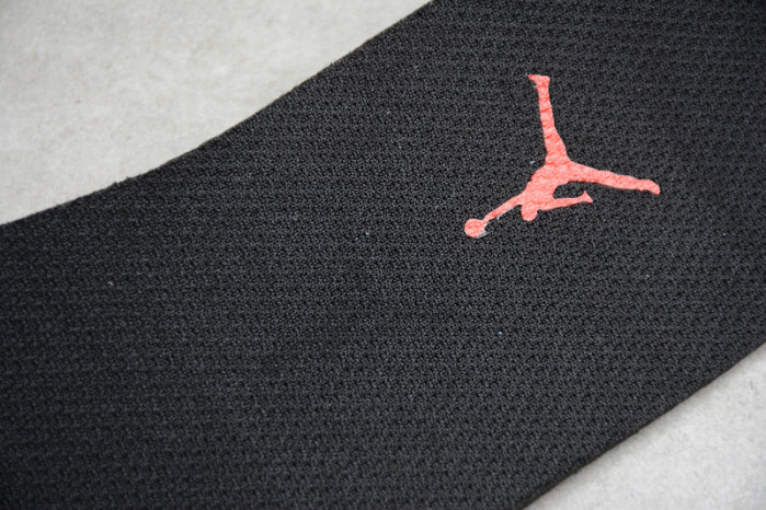 air jordan 1 mid "F**etasm - fearless" cu2802-100