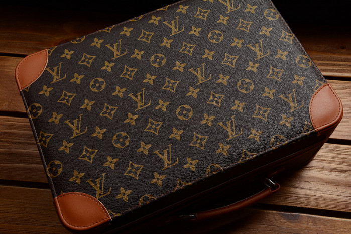 nike air jordan 1s（with case) aq0818-158